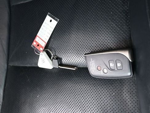 Used 2017 Lexus LS 460 AWD image 32