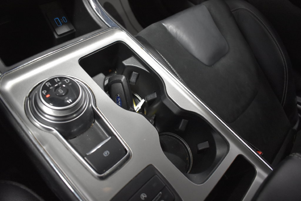 Used 2024 Ford Edge ST w/ Equipment Group 401A AWD/4WD image 18
