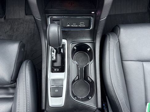 Used 2023 Subaru Ascent Limited w/ Technology Package image 24