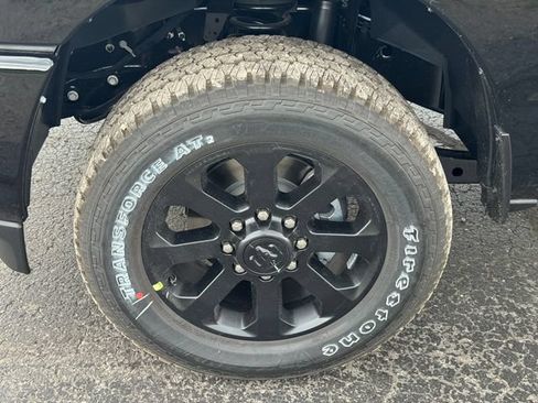 New 2026 RAM 2500 Big Horn AWD/4WD image 10