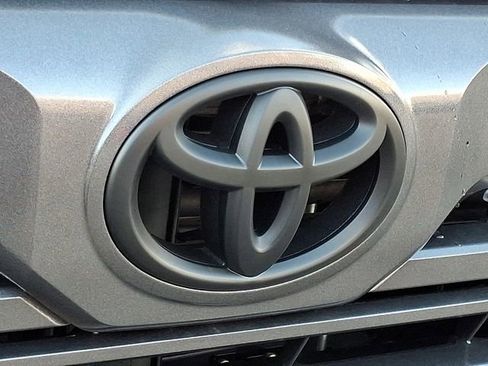 New 2026 Toyota Tundra Limited AWD/4WD image 21