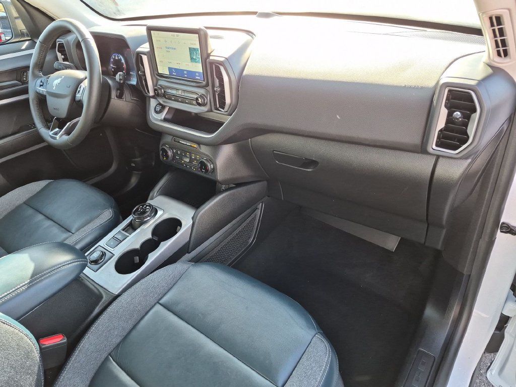 Used 2022 Ford Bronco Sport Outer Banks AWD/4WD image 29