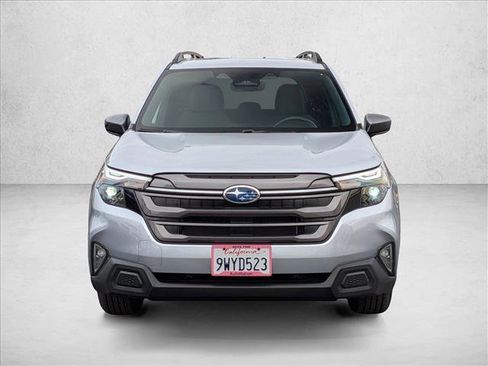 Certified 2026 Subaru Forester Premium AWD/4WD image 2