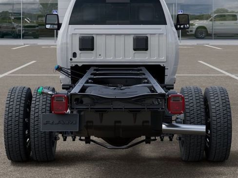 New 2026 RAM 5500 Tradesman w/ Chrome Appearance Group image 13