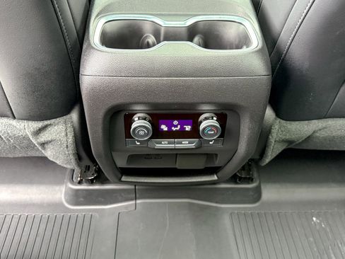 Used 2025 Buick Enclave Avenir w/ LPO, Floor Liner Package image 23