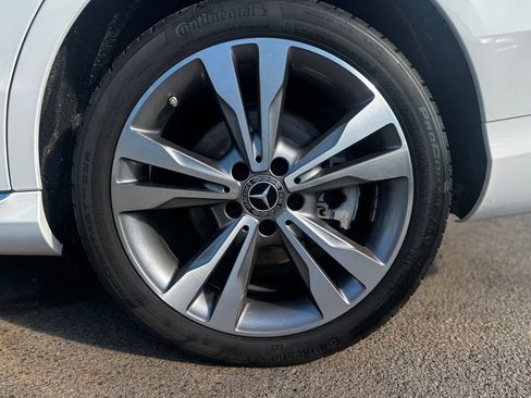 Used 2020 Mercedes-Benz C 300 4MATIC Sedan image 46