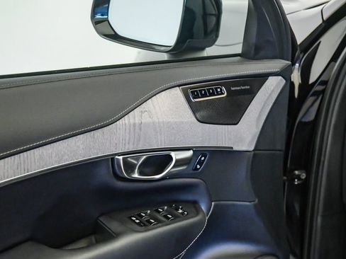 Certified 2023 Volvo XC90 T8 Ultimate AWD/4WD image 27
