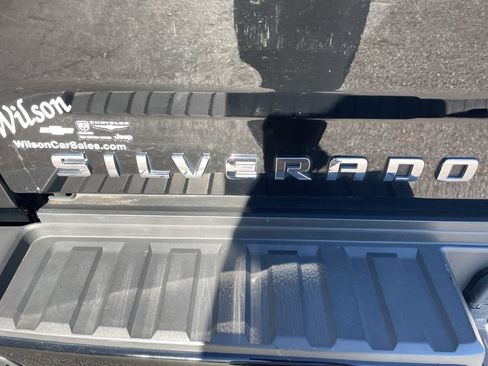 Used 2019 Chevrolet Silverado 2500 LTZ w/ Duramax Plus Package image 10