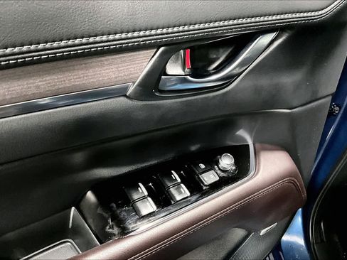 Used 2023 MAZDA CX-5 Signature image 31