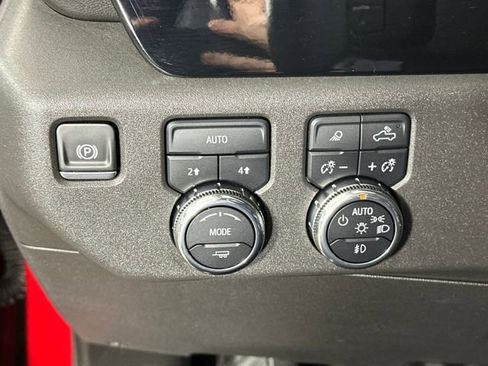 New 2025 GMC Sierra 1500 SLT w/ SLT Premium Plus Package image 19