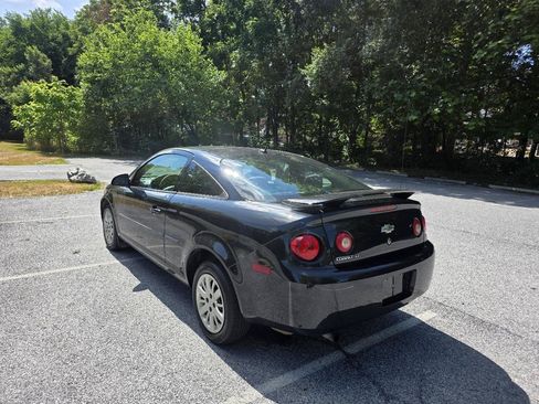 Used 2010 Chevrolet Cobalt LT FWD image 4