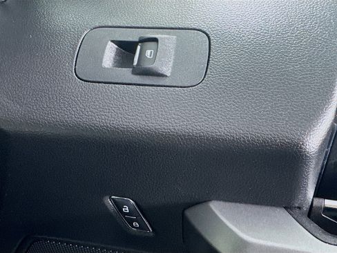 Used 2018 Ford F150 XLT w/ Equipment Group 301A Mid image 29