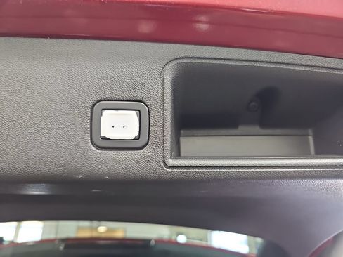 Used 2018 GMC Terrain SLT w/ Preferred Package AWD/4WD image 13