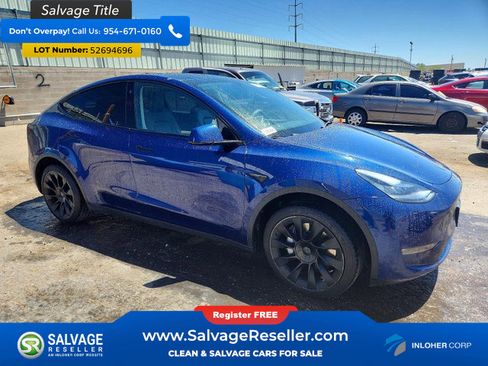 Used 2022 Tesla Model Y Long Range AWD/4WD image 5