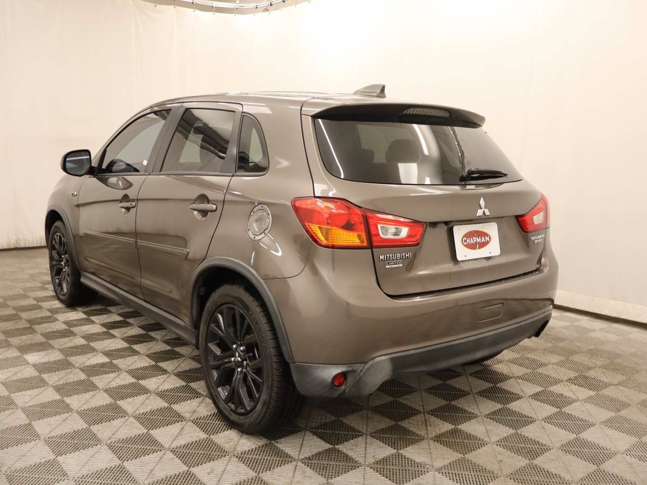 Used 2017 Mitsubishi Outlander Sport LE FWD image 3