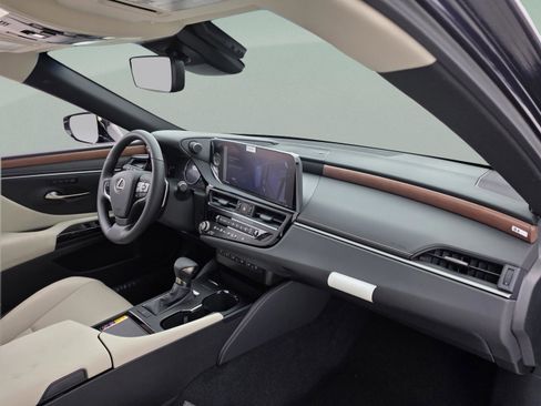 New 2025 Lexus ES 350 w/ Premium Package image 30