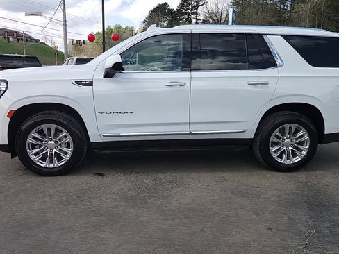 Used 2024 GMC Yukon SLT AWD/4WD image 6