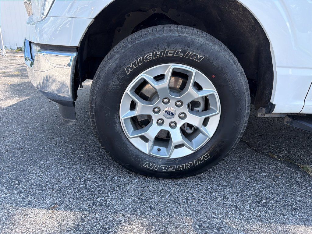 Used 2021 Ford F150 XLT w/ Max Trailer Tow Package AWD/4WD image 45