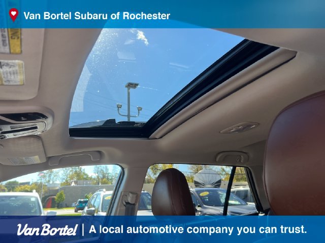 Certified 2025 Subaru Outback Touring XT AWD/4WD image 24