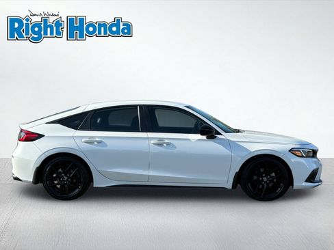 Certified 2024 Honda Civic Sport image 10