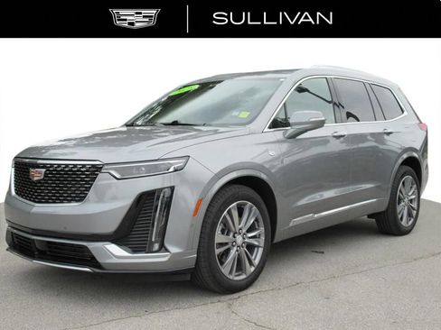 Certified 2025 Cadillac XT6 Premium Luxury w/ Platinum Package AWD/4WD image 4