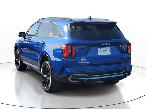 Certified 2023 Kia Sorento SX AWD/4WD image 3