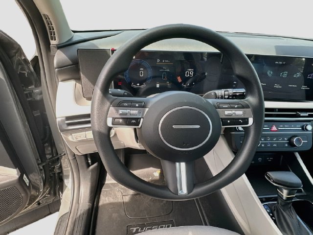 New 2026 Hyundai Tucson SE FWD image 11