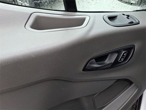 Used 2023 Ford Transit 350 XLT image 13