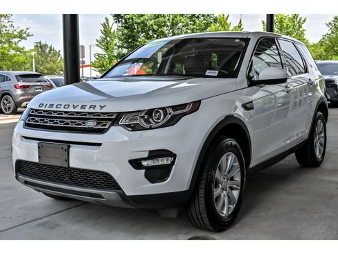 Used 2019 Land Rover Discovery Sport SE AWD/4WD image 5