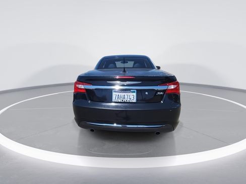 Used 2013 Chrysler 200 Limited FWD image 7