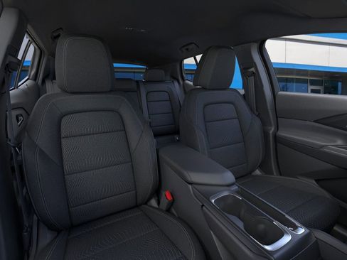 New 2026 Chevrolet Equinox EV LT image 16