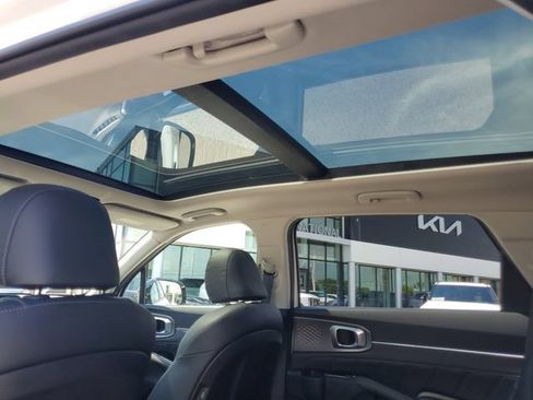 Used 2022 Kia Sorento SX FWD image 10