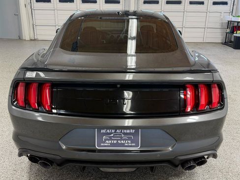 Used 2018 Ford Mustang GT w/ Equipment Group 301A RWD image 3