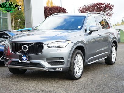 Used 2018 Volvo XC90 T6 Momentum w/ Convenience Package