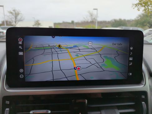 Used 2022 Lexus GX 460 Premium image 16