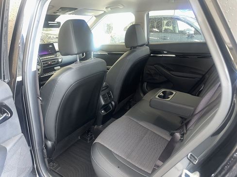 Used 2022 Kia Seltos S AWD/4WD image 22