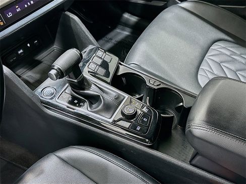 Used 2023 Kia Sportage X-Line w/ X-Line Premium Package image 17