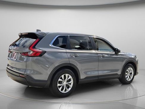 Used 2025 Honda CR-V LX image 7