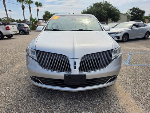 Used 2016 Lincoln MKT AWD w/ Equipment Group 201A image 8