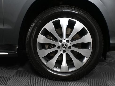 Certified 2019 Mercedes-Benz GLS 450 4MATIC image 36