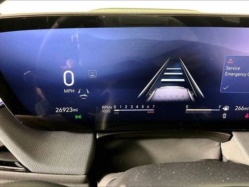Used 2025 Buick Enclave Preferred FWD image 12