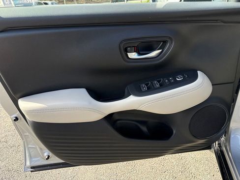 New 2026 Honda HR-V EX-L image 12