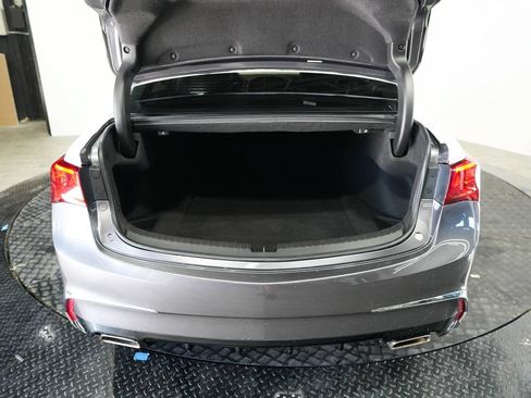 Used 2018 Acura TLX w/ Technology Package FWD image 41