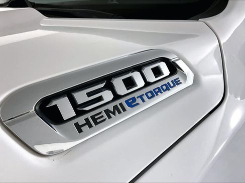 Used 2023 RAM 1500 Big Horn AWD/4WD image 28