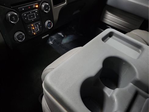 Used 2013 Ford F150 XLT w/ XLT Chrome Pkg image 18
