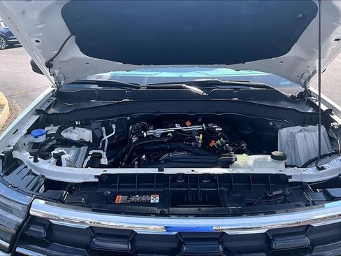 New 2027 Ford Explorer Active w/ Active Comfort Package RWD image 11
