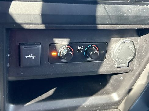 Used 2024 Toyota 4Runner Limited RWD image 37