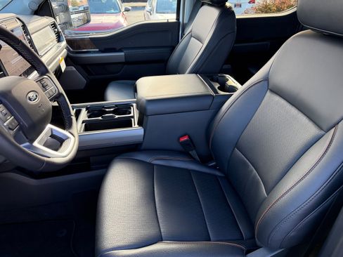 New 2026 Ford F350 Lariat w/ Black Appearance Package image 10