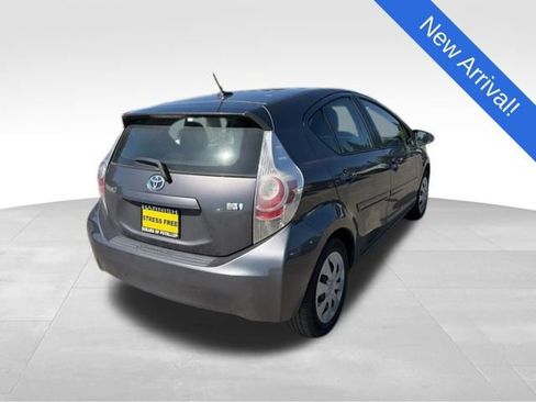 Used 2012 Toyota Prius C Three FWD image 7