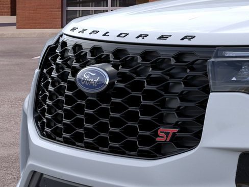 New 2026 Ford Explorer ST RWD image 17